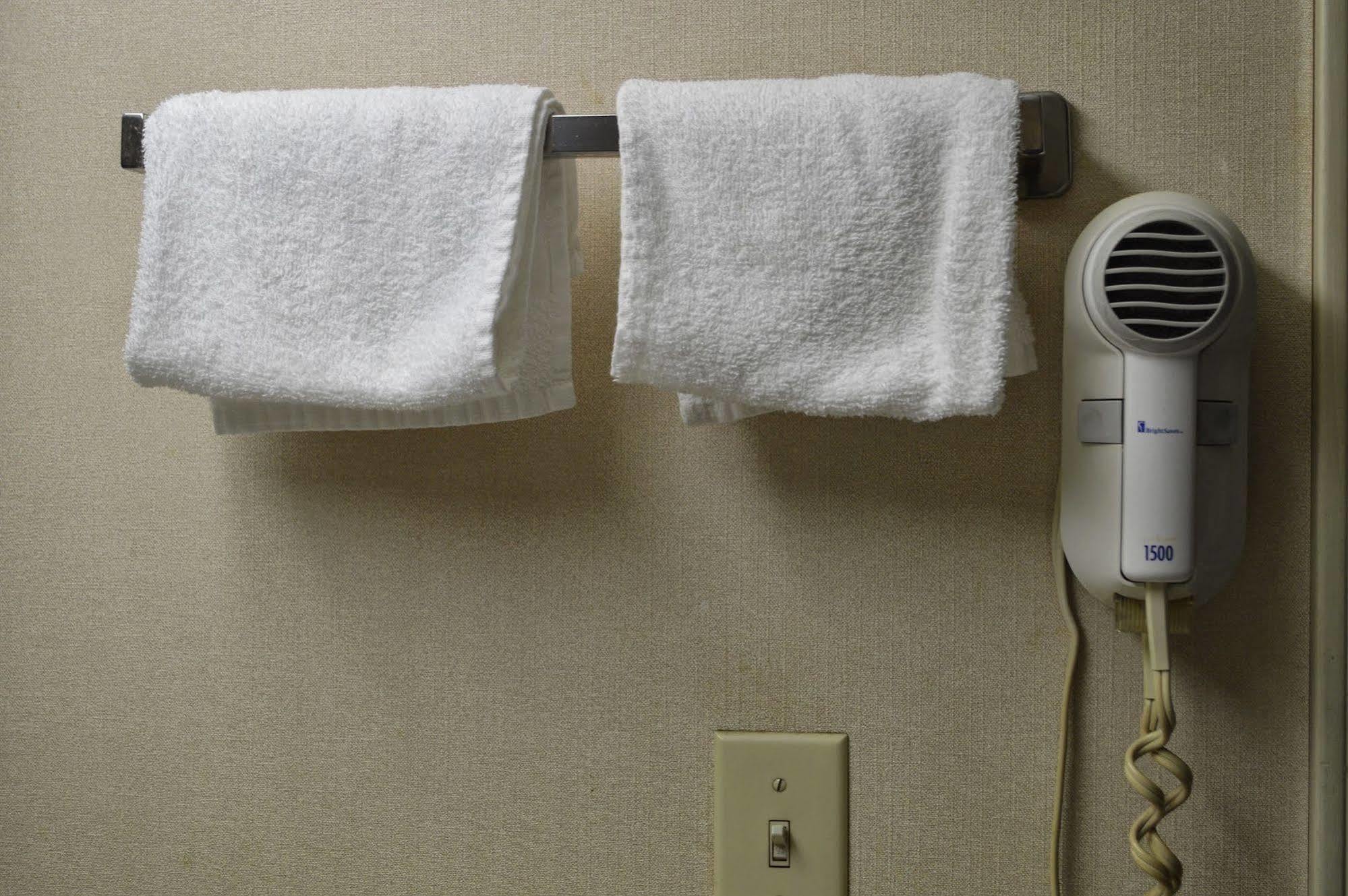 Economy Inn Carthage Zewnętrze zdjęcie